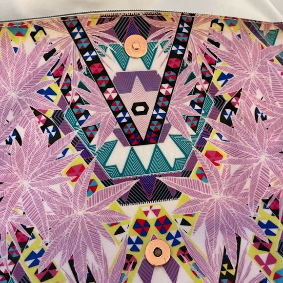 Mara Hoffman Makeup Bag - Picture 3 of 5